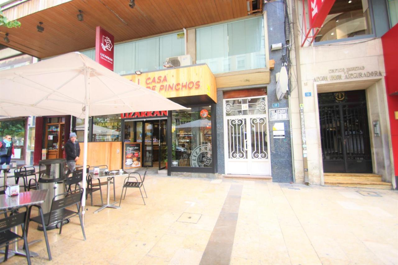 Casaturis Rambla Mendez Nunez En El Corazon De Alicante A109 Exterior photo
